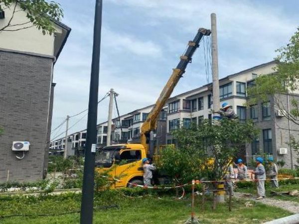 永定县吊车出租电话_挑选吊车公司需注意哪些问题